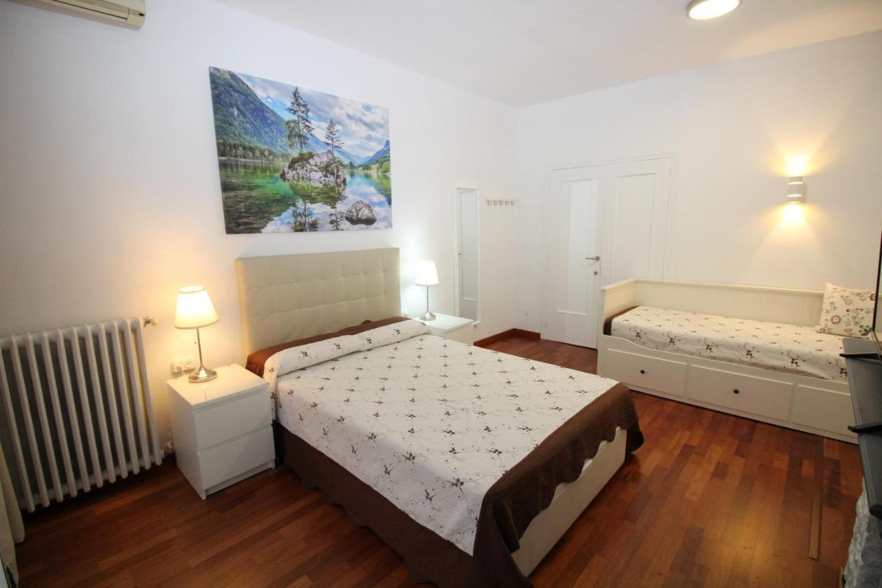 برشلونة Rooms Viladomat المظهر الخارجي الصورة